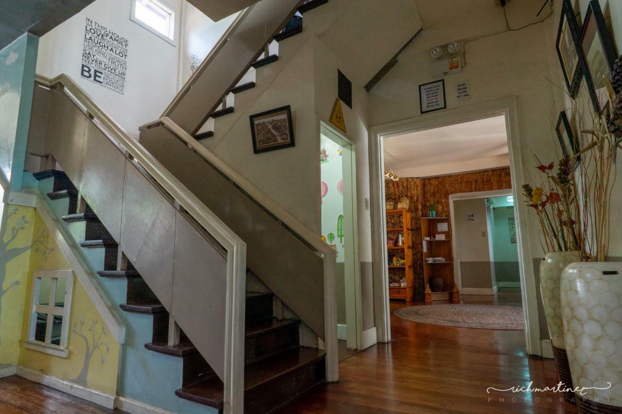 Old Orangewood Bed & Breakfast Baguio City Exterior photo